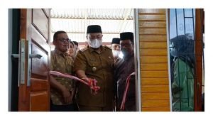 Wabup Richi Aprian Resmikan Rumah Tahfish Di Lawang Mandahiling.