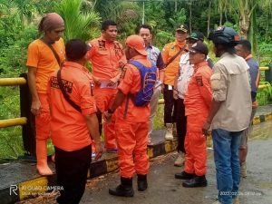 Dibagi 3 Kelompok, Ini Yang Dilakukan Tim Penanggulangan Bencana BPBD Tanah Datar