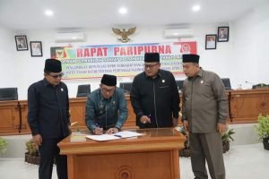 DPRD Tanah Datar Gelar Paripurna LPj APBD TA 2021.