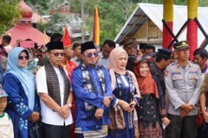 Bupati Eka Putra Buka Festival Tabek Ganggam