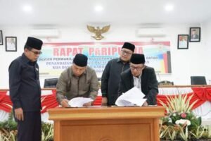 PEMKAB DAN DPRD TANAH DATAR SEPAKATI KUA PPAS APBD P TAHUN 2022