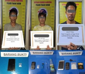 Polres Tanah Datar Amankan Tiga Orang Penyalahgunaan Narkoba Di Tiga Tempat berbeda.