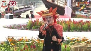 Gadis asal Tanah Datar Guncang Makassar.