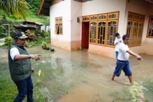 Curah Hujan Tinggi, 4 Rumah Terendam Banjir Di Jorong Kampung Baru