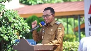 Penghapusan Tenaga Honorer Ditunda, Eka Putra : Pegawai Honorer Bisa Bekerja Dengan Tenang