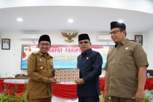 Bupati Eka Putra sampaikan Nota Penjelasan tentang 3 Ranperda
