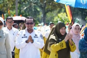 Siap Menjadi Yang Terbaik, Gerakan PKK Nagari Lubuak Jantan Lintau Buo Utara Dinilai Tim Provinsi