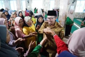 Tatap Muka Dengan Penerima PKH, Bupati Eka Putra : Gunakan Bantuan Sesuai Kebutuhan Dan Manfaatkan Progul