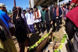 Bupati Eka Putra, Buka Secara Resmi Festival Limo Kaum Malomang 2023.