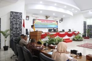 Bupati Eka Putra Sampaikan Jawaban terhadap Pemandangan Umum Fraksi DPRD Atas Tiga Ranperda