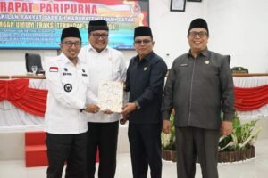 DPRD Tanah Datar Rapat Pandangan Fraksi, Ini Beberapa Hal Disampaikannya