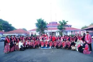 Bupati Eka Putra Lepas Jemaah Umroh AET Travel.