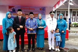 Sertijab Camat, Bupati Eka Putra Berikan Pelayanan Terbaik Kepada Masyarakat