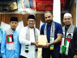 Pemerintah Daerah Tanah Datar Serahkan Bantuan Untuk Palestina