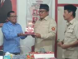 Mendaftar Cakada Di DPC Gerindra, Eka Putra Berikan Surprise.