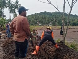 DMC Dompet Duafa Goro Bersama Masyarakat Jorong Pabalutan.