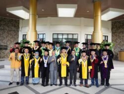 Wajah-wajah Haru Saksikan Orasi Ilmiah Bupati Eka Putra