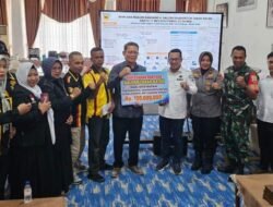 IKTD Batam Serahkan Bantuan, Bupati Eka Putra Ucapkan Terima Kasih
