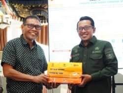 Peduli Bencana Banjir Bandang Marapi, Pemkab Kuansing Salurkan Bantuan