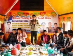 Perhatian ke Nagari Simawang, Bupati Eka Putra jadi Warga Kehormaran