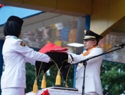 Upacara Penurunan Bendera Berjalan Lancar, Bupati Eka Putra Ucapkan Terima Kasih