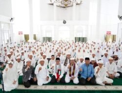 Hadiri Syukuran Haji, Bupati Eka Putra Sampaikan Permohonan Maaf