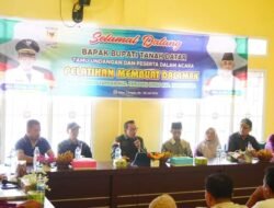 Buka Pelatihan Membuat Dalamak, Bupati Eka Putra Ajak untuk Manfaatkan Makan Rendang