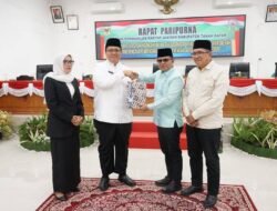 Sampaikan Jawaban Bupati Terhadap Pemandangan Fraksi DPRD, Wabup Sampaikan Terima Kasih
