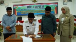 Akhirnya, DPRD Tanah Datar Setujui Ranperda APBD Perubahan 2025 ditetapkan Menjadi Perda