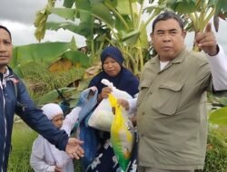Lakukukan Sharing Tour, FKPWK Berbagi Sembako di 2 Kabupaten