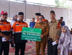 Bupati Eka Putra Salurkan Bantuan Baznas Senilai Rp576 Juta untuk Korban Bencana Alam